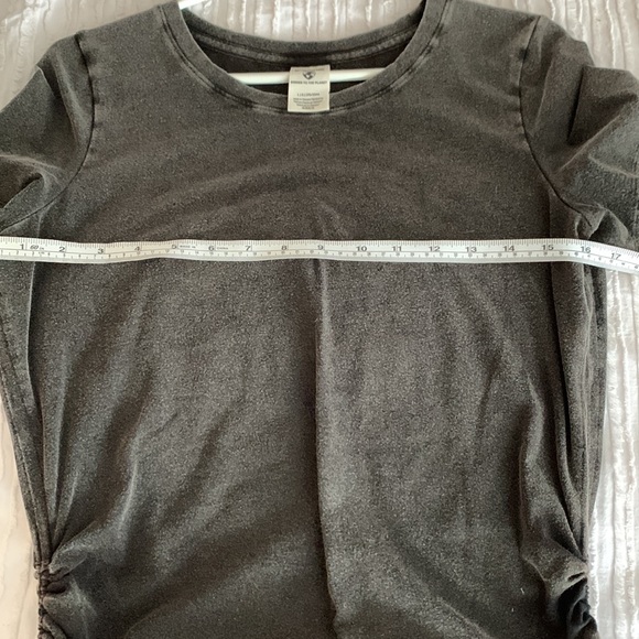 Pink tshirt - Picture 3 of 3